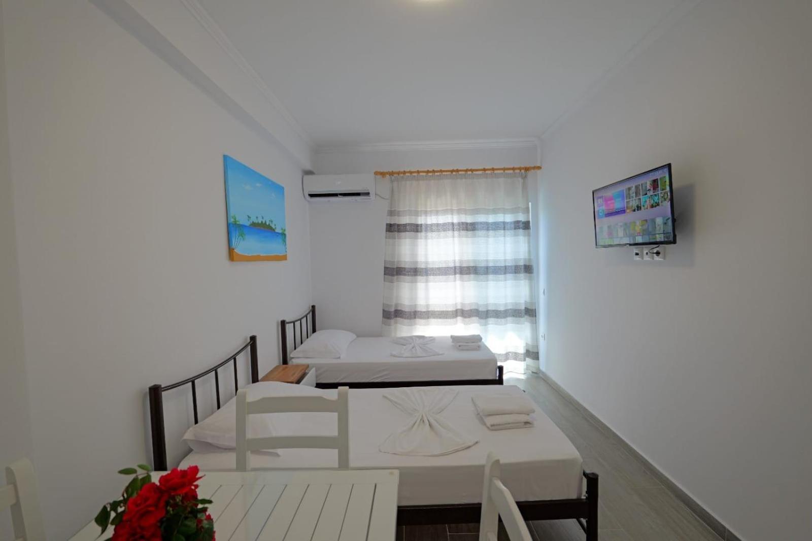 Eduard Lagji Apartament Lukovë Kamer foto