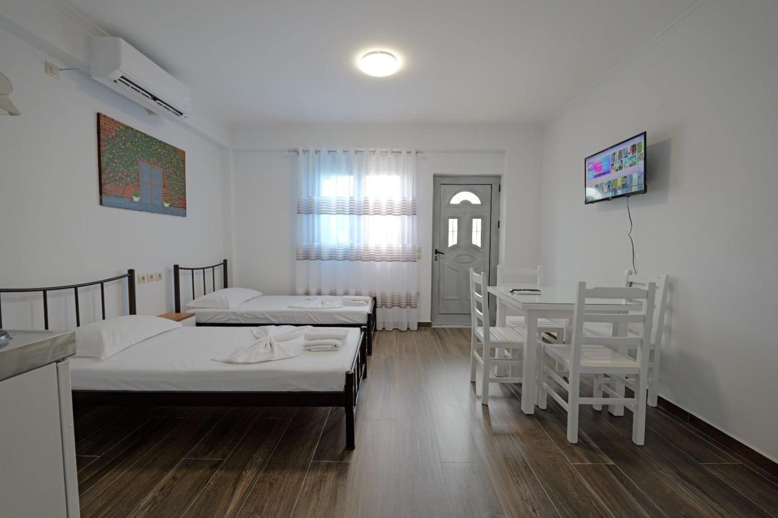 Eduard Lagji Apartament Lukovë Kamer foto
