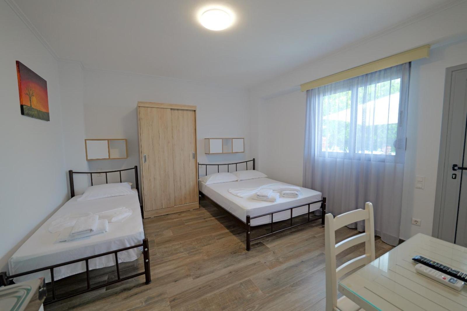 Eduard Lagji Apartament Lukovë Kamer foto